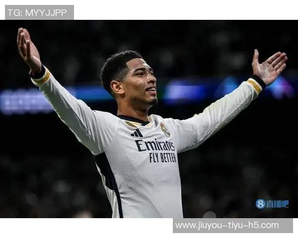 安切洛蒂训练排出424阵型维尼修斯与罗德里戈携手锋线争胜