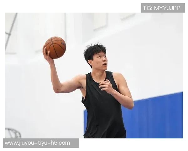 开拓者选杨瀚森需耐心培养三年大胆决策或将改变球队未来